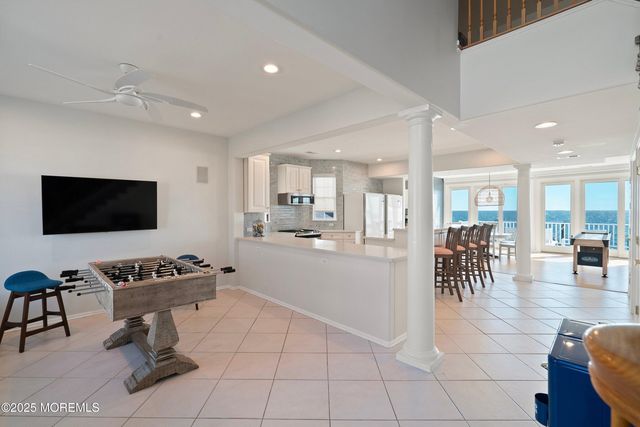 8 Jibsail Drive, Bayville, NJ 08721