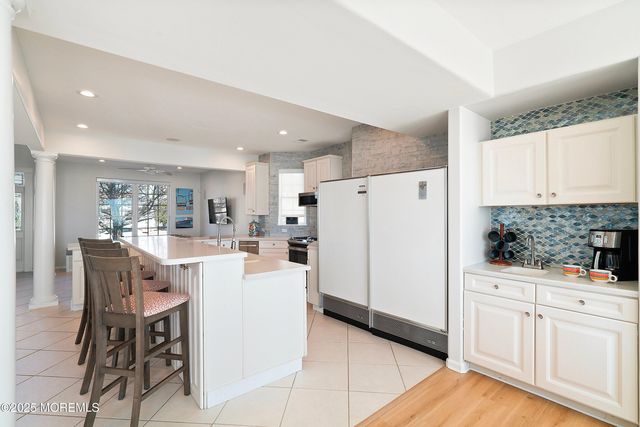 8 Jibsail Drive, Bayville, NJ 08721