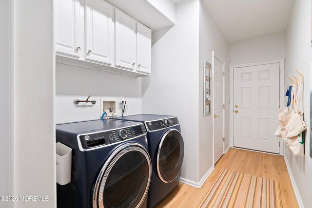 8 Jibsail Drive, Bayville, NJ 08721