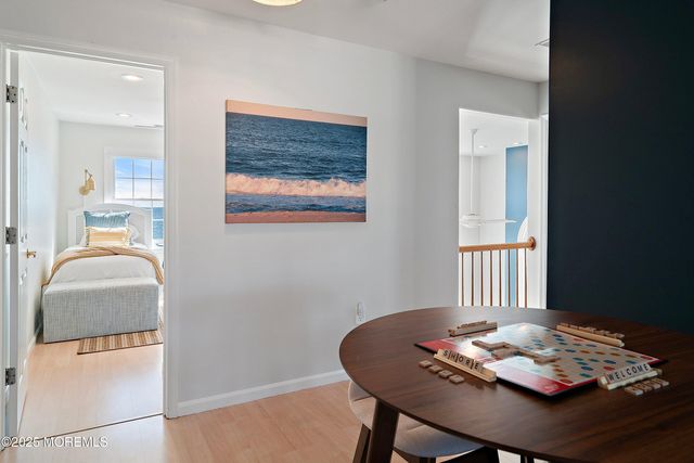 8 Jibsail Drive, Bayville, NJ 08721