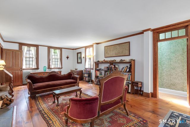 446 Amity Road, Woodbridge, CT 06525