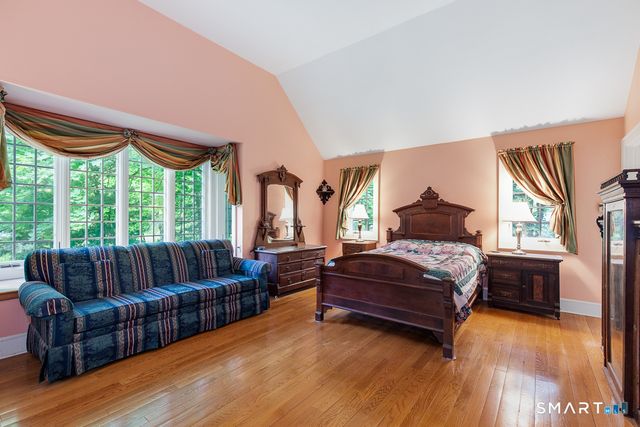 446 Amity Road, Woodbridge, CT 06525