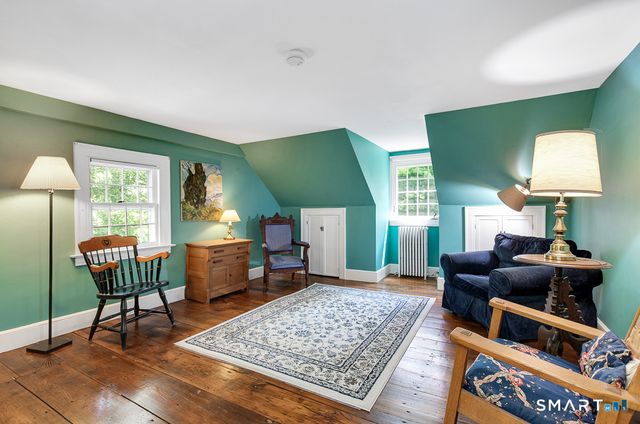 446 Amity Road, Woodbridge, CT 06525