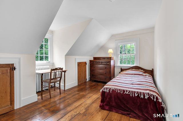 446 Amity Road, Woodbridge, CT 06525