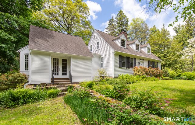 446 Amity Road, Woodbridge, CT 06525