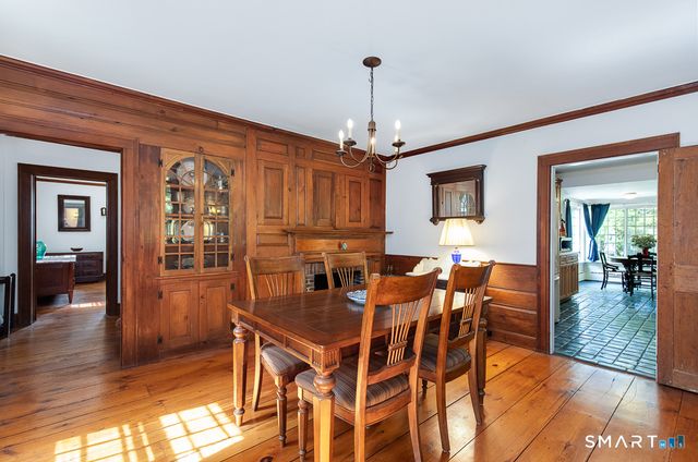 446 Amity Road, Woodbridge, CT 06525
