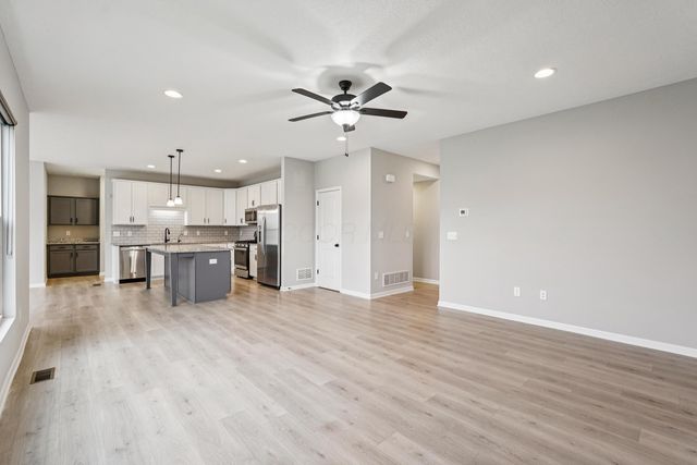 617 Big Stone Drive, Sunbury, OH 43074