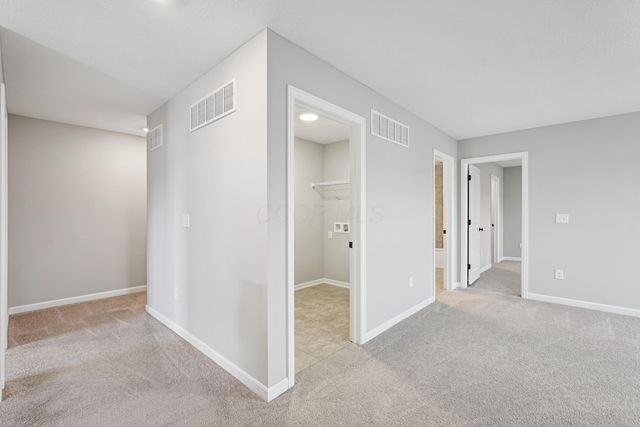 617 Big Stone Drive, Sunbury, OH 43074