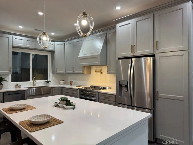 12511 N Haleh Lane 12509, Sylmar, CA 91342