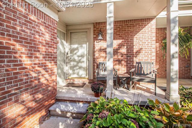 7860 Rivergate Drive, Westland, MI 48185