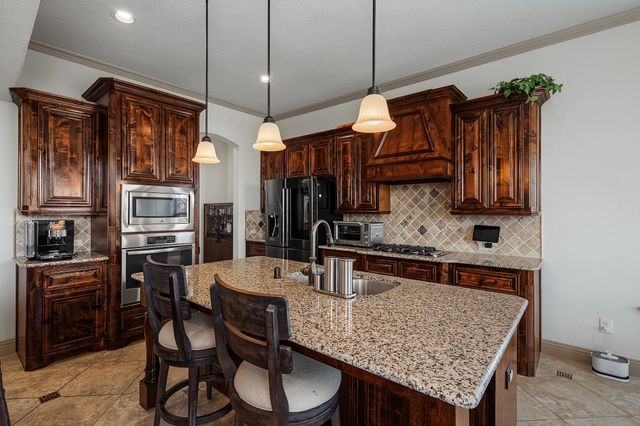 1218 Thistle Hill Trail, Weatherford, TX 76087