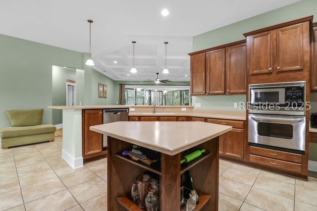 29 Lakes Xing, Bluffton, SC 29910