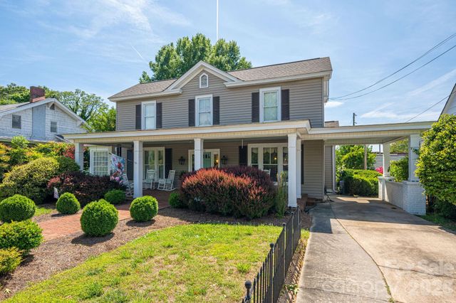 314 S Cedar Street, Lincolnton, NC 28092