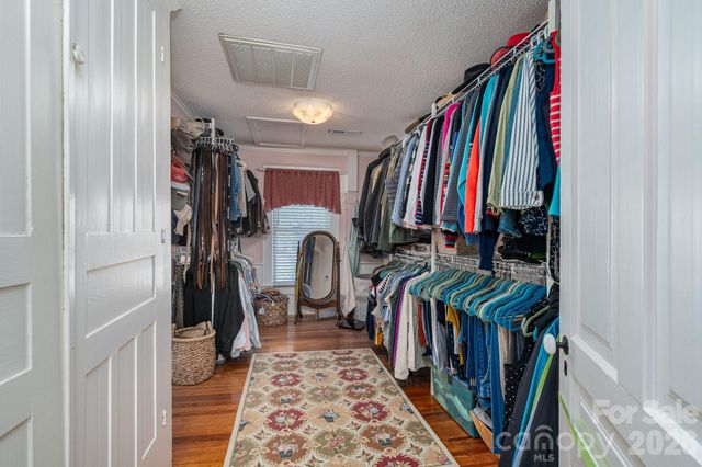 314 S Cedar Street, Lincolnton, NC 28092