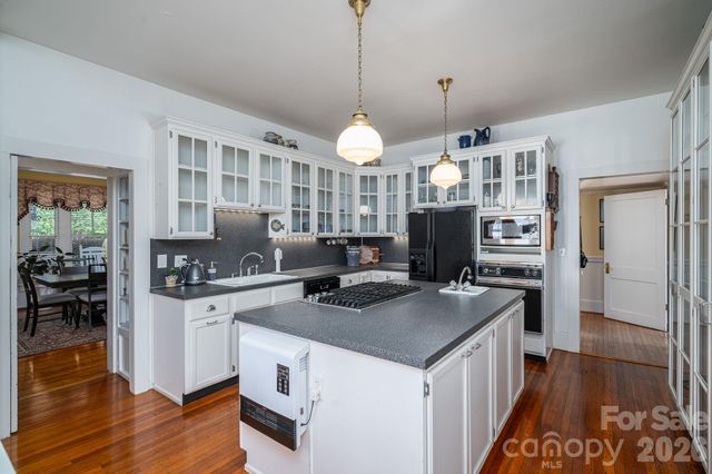314 S Cedar Street, Lincolnton, NC 28092
