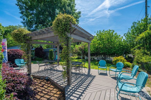 314 S Cedar Street, Lincolnton, NC 28092