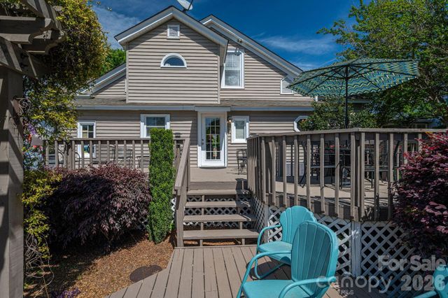 314 S Cedar Street, Lincolnton, NC 28092