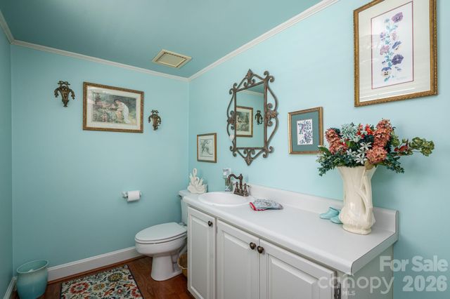 314 S Cedar Street, Lincolnton, NC 28092