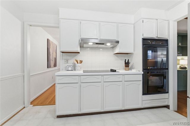 80 Andover Lane, Amherst, NY 14221