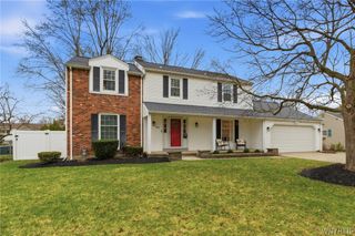 80 Andover Lane, Amherst, NY 14221