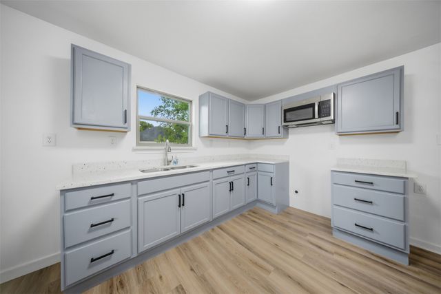 500 S 4th Street, Bonham, TX 75418