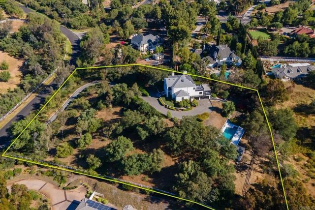 2622 VIA VIEJAS OESTE, Alpine, CA 91901