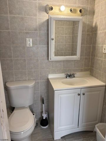 34 Fitzrandolph Rd, West Orange Twp., NJ 07052