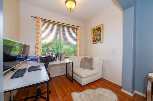 2257 NW 77th Terrace, Pembroke Pines, FL 33024