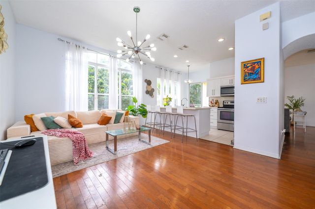 2257 NW 77th Terrace, Pembroke Pines, FL 33024