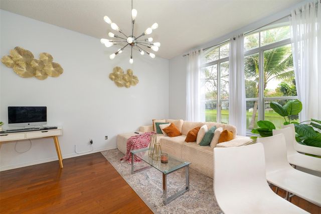 2257 NW 77th Terrace, Pembroke Pines, FL 33024