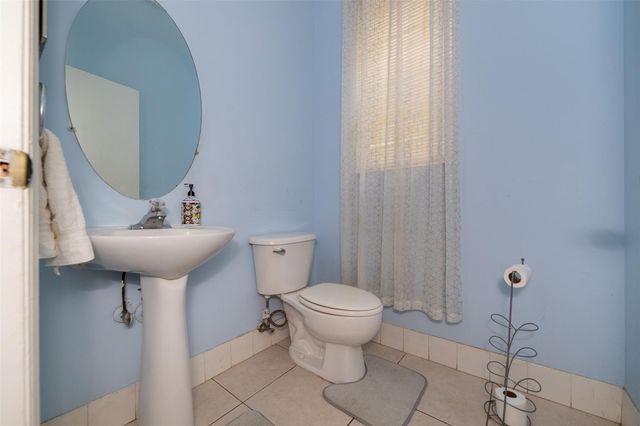 2257 NW 77th Terrace, Pembroke Pines, FL 33024