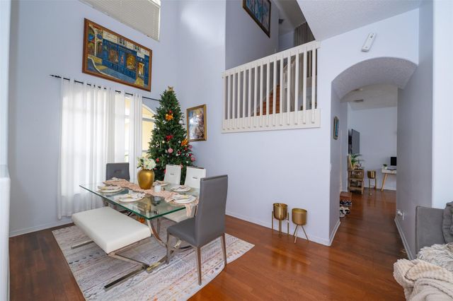 2257 NW 77th Terrace, Pembroke Pines, FL 33024