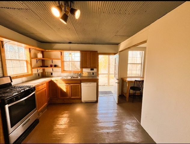 628 Madison 3046, Huntsville, AR 72740