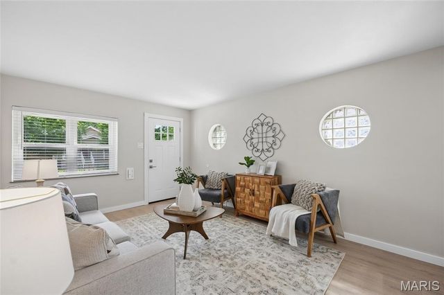 5312 Robert Avenue, St Louis, MO 63109