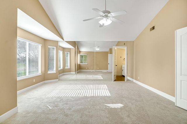 2034 Wrenwood Avenue, Clovis, CA 93611