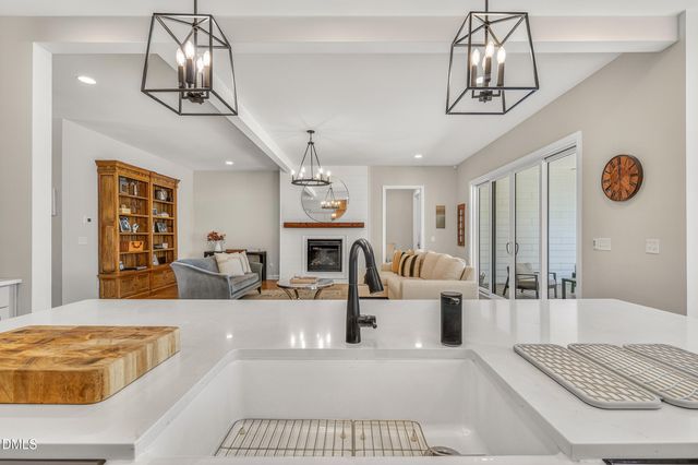 210 Lookout Ridge, Pittsboro, NC 27312