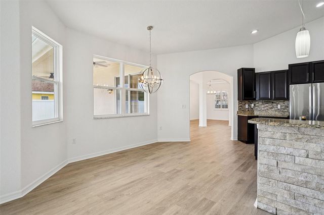 12371 NE 48TH CIRCLE, Oxford, FL 34484