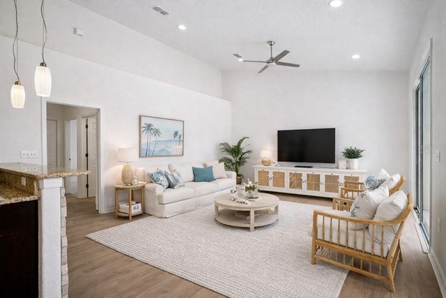 12371 NE 48TH CIRCLE, Oxford, FL 34484