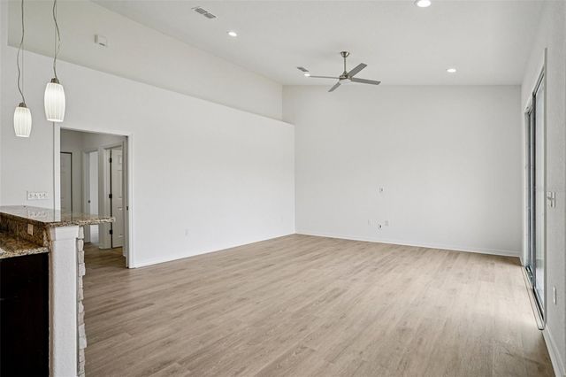 12371 NE 48TH CIRCLE, Oxford, FL 34484