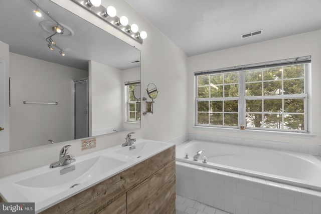 6310 REMINGTON DR, Frederick, MD 21701