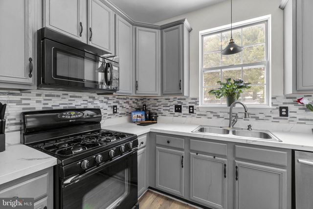 6310 REMINGTON DR, Frederick, MD 21701