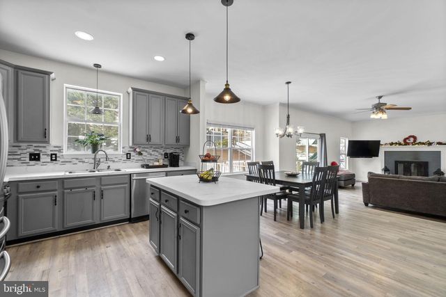 6310 REMINGTON DR, Frederick, MD 21701