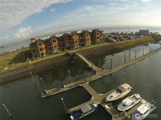 743 Neddie Rose Drive #103, Westport, WA 98595