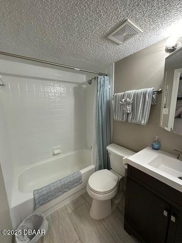 2700 Ocean Shore Blvd Apt 301, Ormond Beach, FL 32176