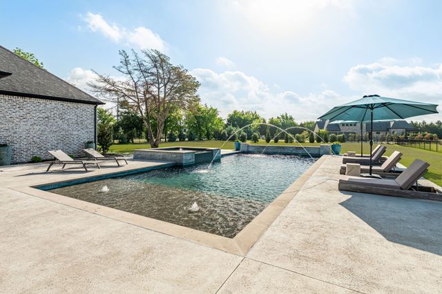 930 Harbour Oaks Court, Fairview, TX 75069