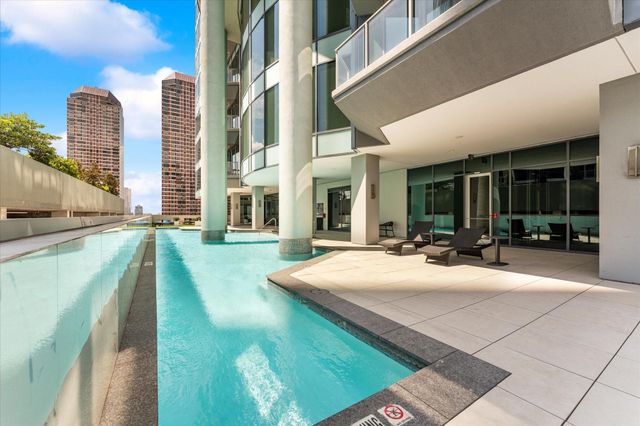 1600 Post Oak Boulevard 1903, Houston, TX 77056