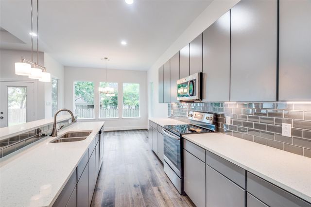 144 Monterrey Road, Montgomery, TX 77356