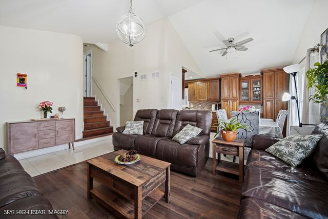 16798 91ST Avenue, Orland Hills, IL 60477