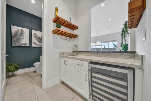1510 Johanna Drive, Houston, TX 77055