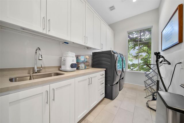 1510 Johanna Drive, Houston, TX 77055